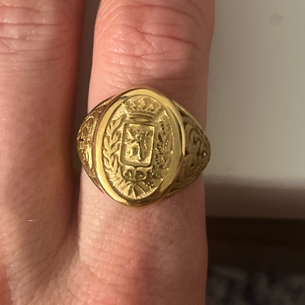 Stamped Italy 14k signet ring